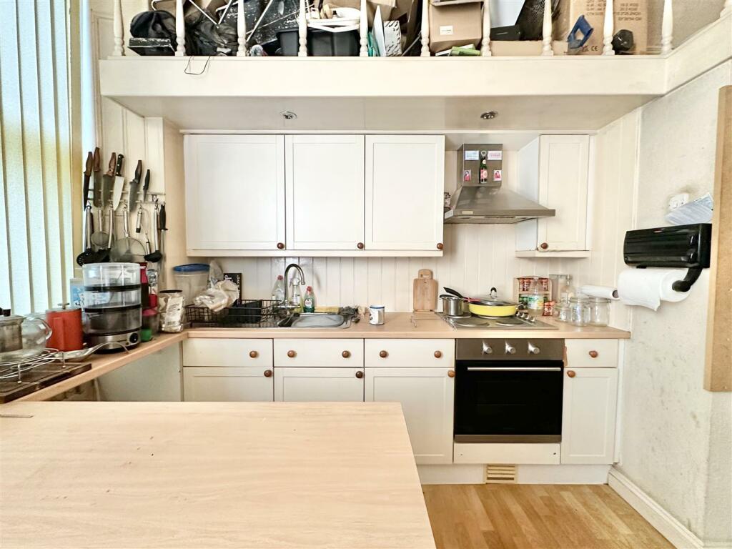 Additional image 5 of Knyveton Road, Bournemouth