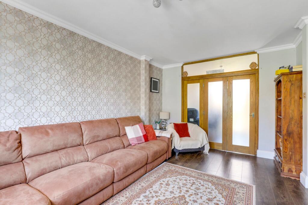 House in Nottingham - View 5