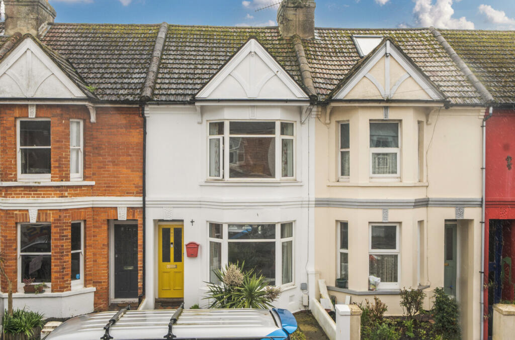 Main image of property: Becket Road, Worthing, West Sussex, BN14