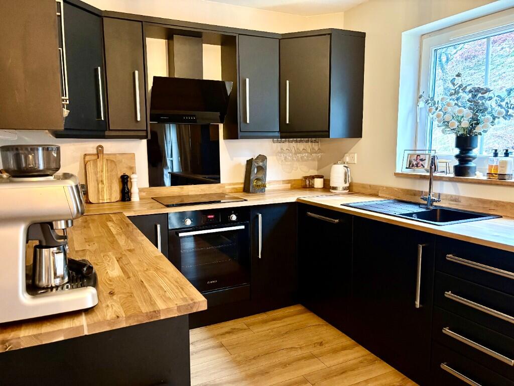 Ivy Place, Todmorden, West Yorkshire, OL14 photo 2