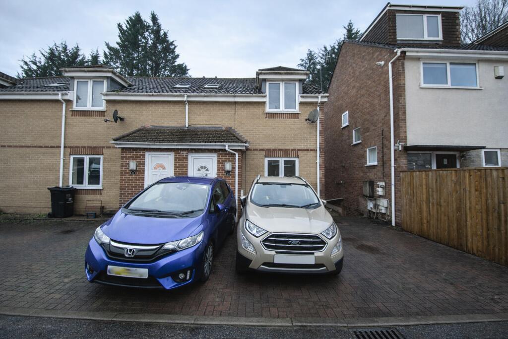 Main image of property: Pentire Avenue, Bishopsworth