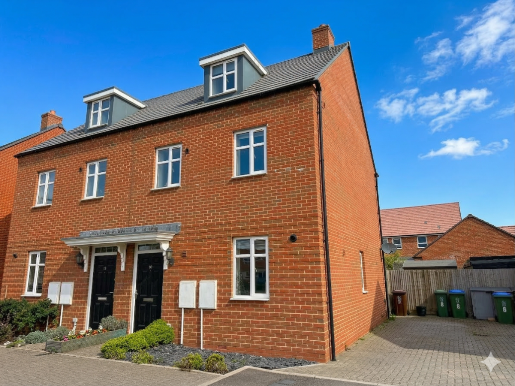 Main image of property: Emerald Way, Aylesbury, Buckinghamshire, HP22