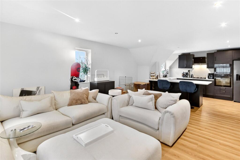 Main image of property: Queens Road, Sunninghill, Berkshire, SL5