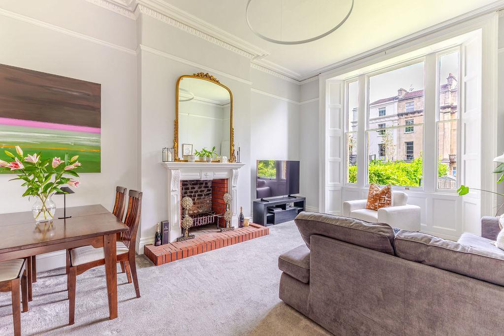 Apartment in Bristol, Clifton Village, Clifton - View 2