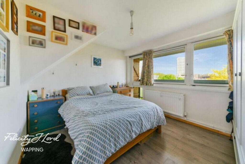 Main image of property: Sidney Street, London