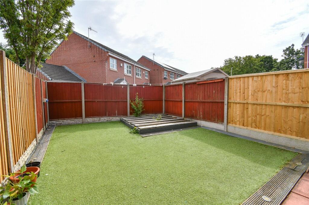 House in Prenton, Liverpool City Region - View 3