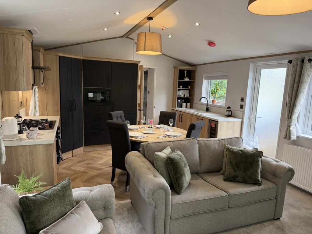 Main image of property: MIll Lane, Hawksworth, Leeds, LS20 8PQ