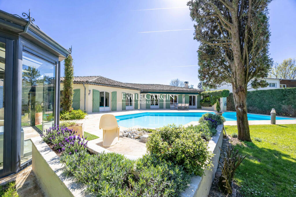 Main image of property: Aquitaine, Gironde, Bordeaux