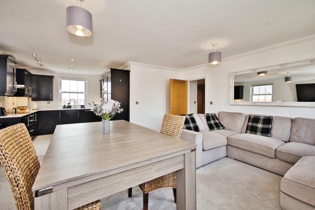 Additional image 5 of Shepherd Court, Yeovil