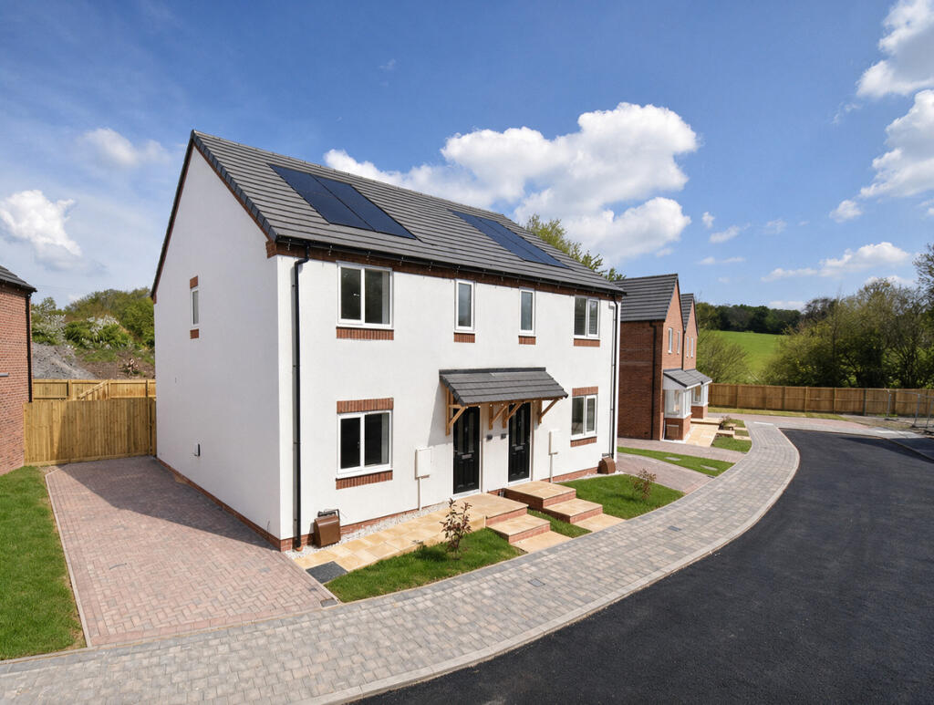 3-bed semi-detached on Doseley Close, Telford, TF4 3, £275,000