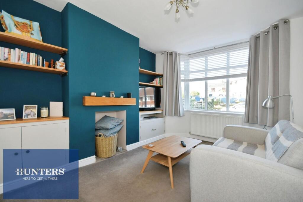 House in Chesterfield, Derbyshire - View 3