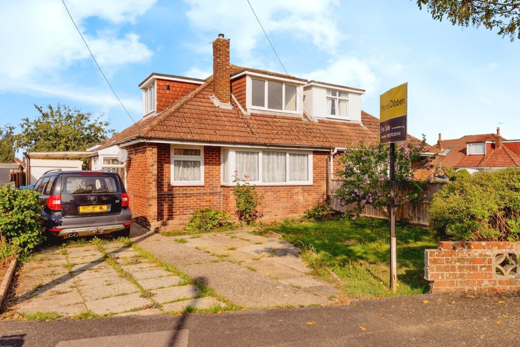 Main image of property: St. Vincent Crescent, Waterlooville, Hampshire, PO8