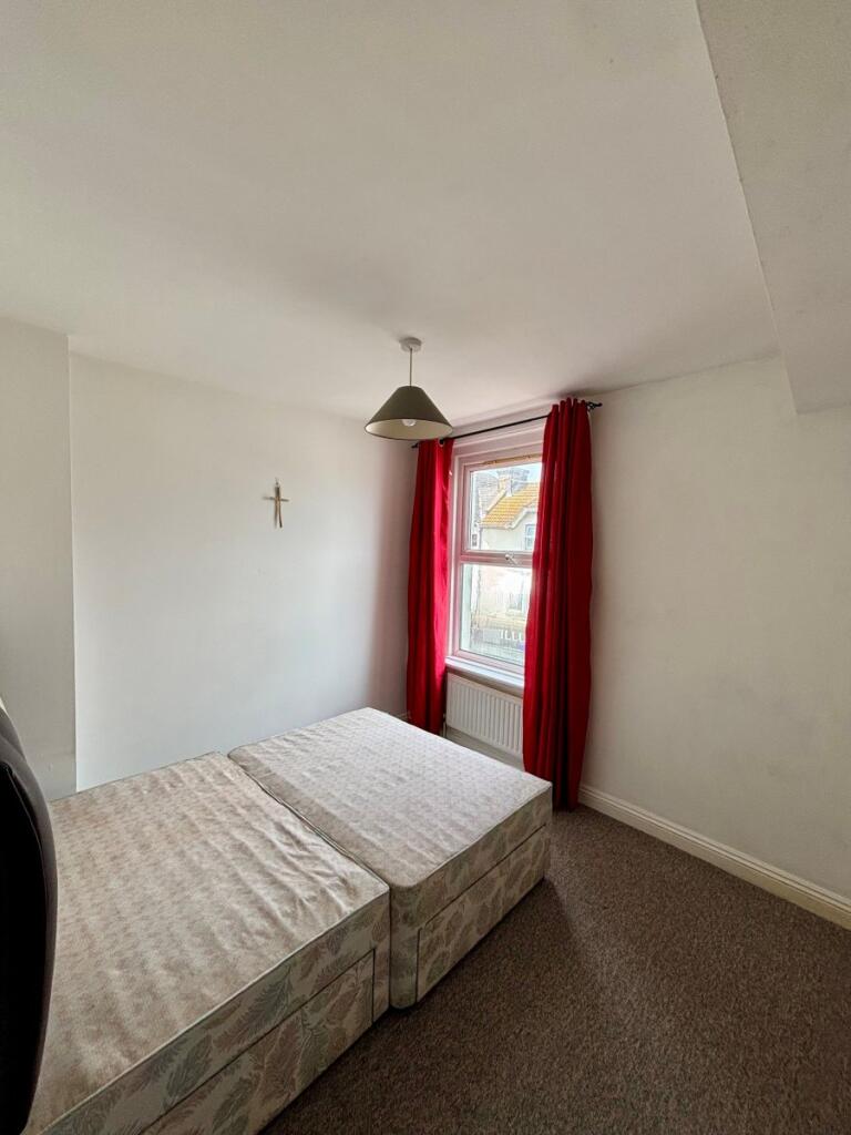 Apartment in Bournemouth - View 5