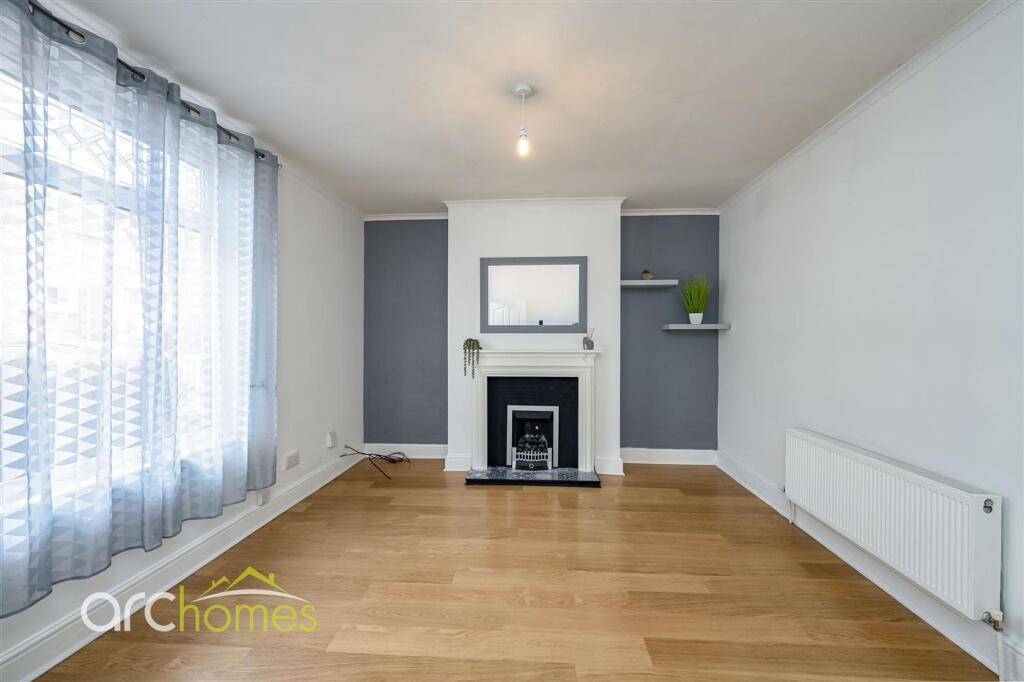 House in Wigan, Greater Manchester - View 5