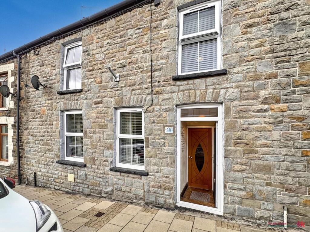 House in Cardiff, Tylorstown - View 2