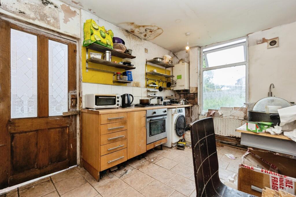 House in Manchester, Greater Manchester - View 3