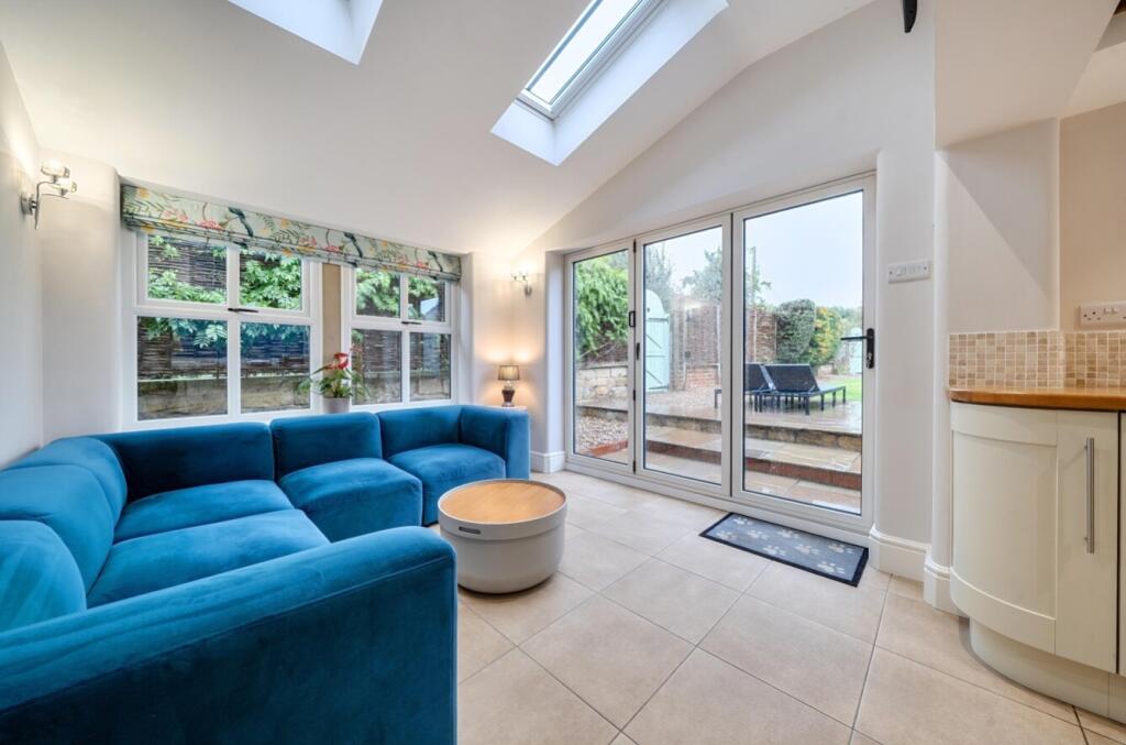 House in Rotherham, Thorpe Salvin - View 5