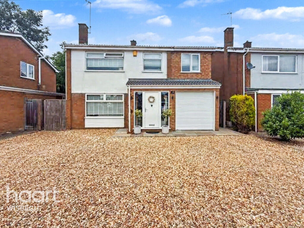 4-bed detached on Clarence Road, Wisbech, £300,000