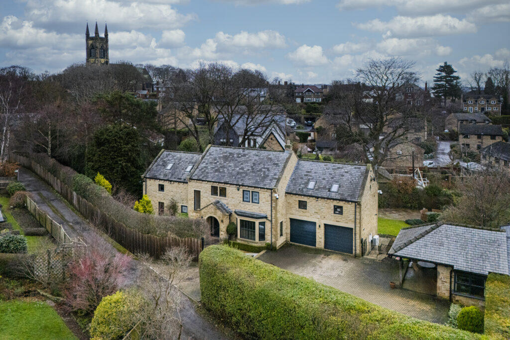 Main image of property: Midway, Pinfold Lane, Mirfield, WF14 9JA