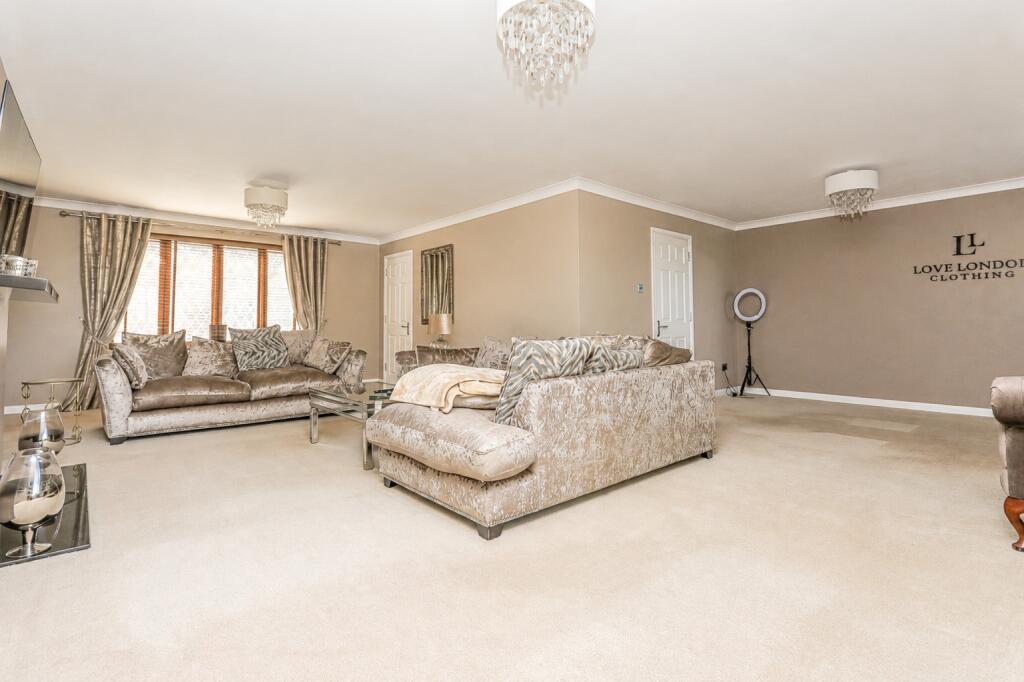 House in Thanet, Kingsgate, Broadstairs and St Peters - View 3