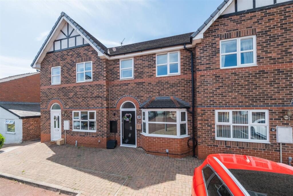 2-bed terraced on Plumbs Fold, Barnton, Northwich, £220,000