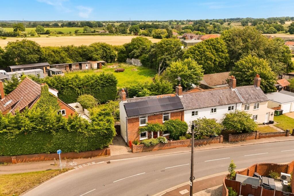Main image of property: Yarmouth Road, Hales, Norwich