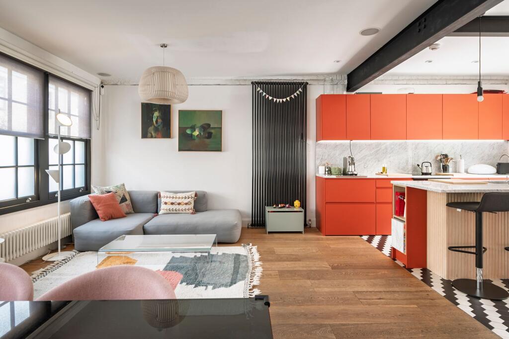 House in London - View 3