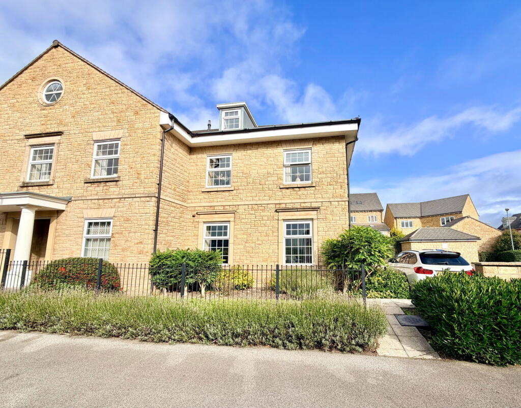 Main image of property: Ivy Bank House, Ivy Bank Close, Penistone, Sheffield, S36 7GU