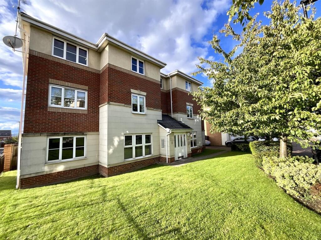 Main image of property: Middlepeak Way, Sheffield, S13