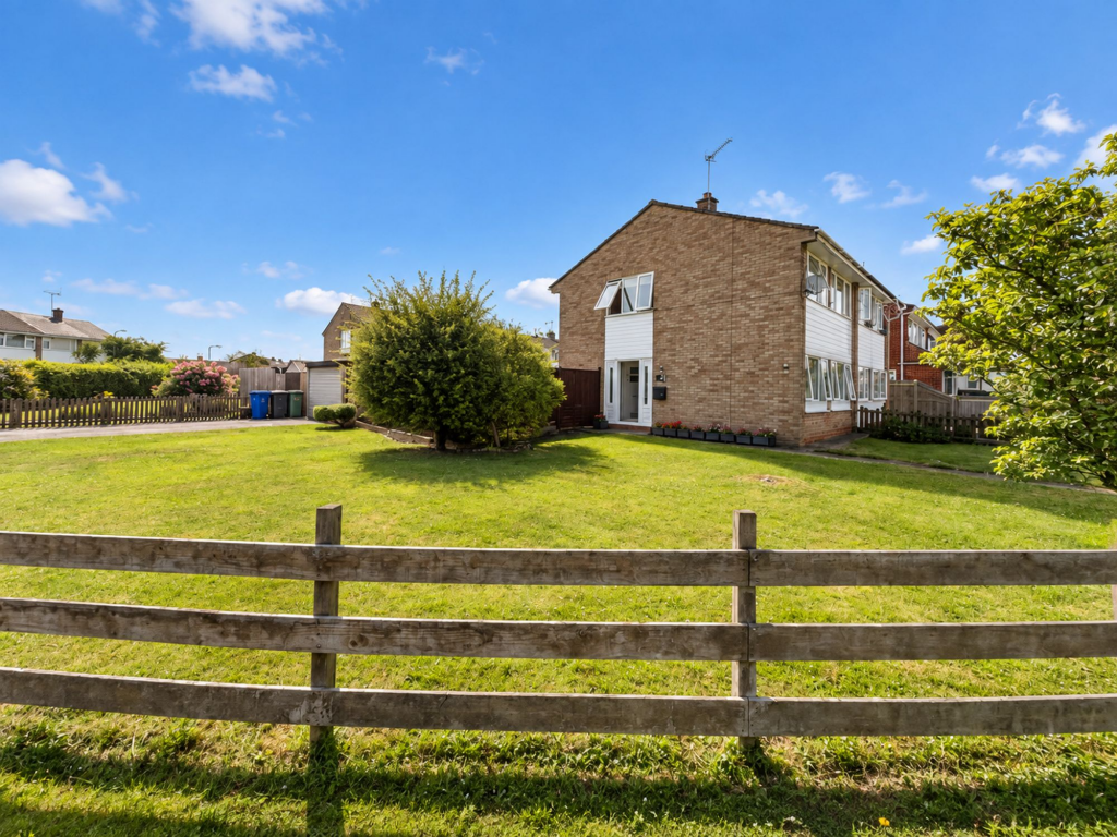 Main image of property: High View, Deanshanger, MK19