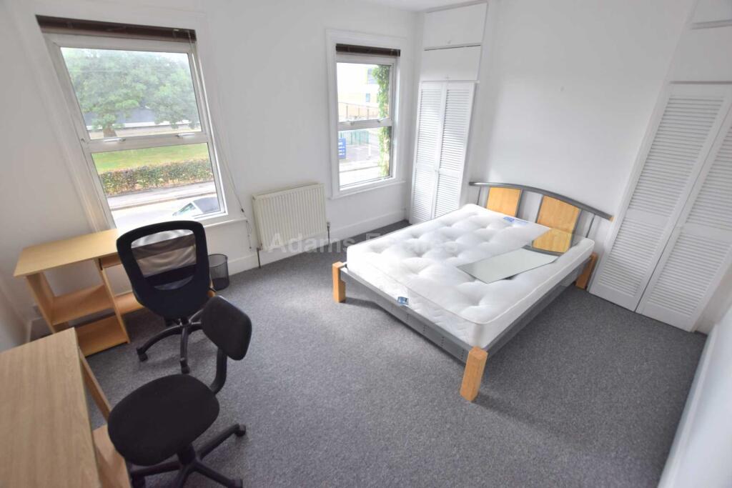 House in Reading - View 5