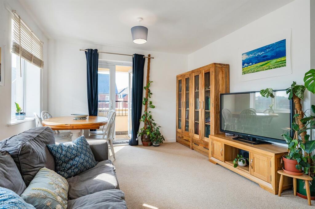 Apartment in Test Valley, Andover Down, Andover - More