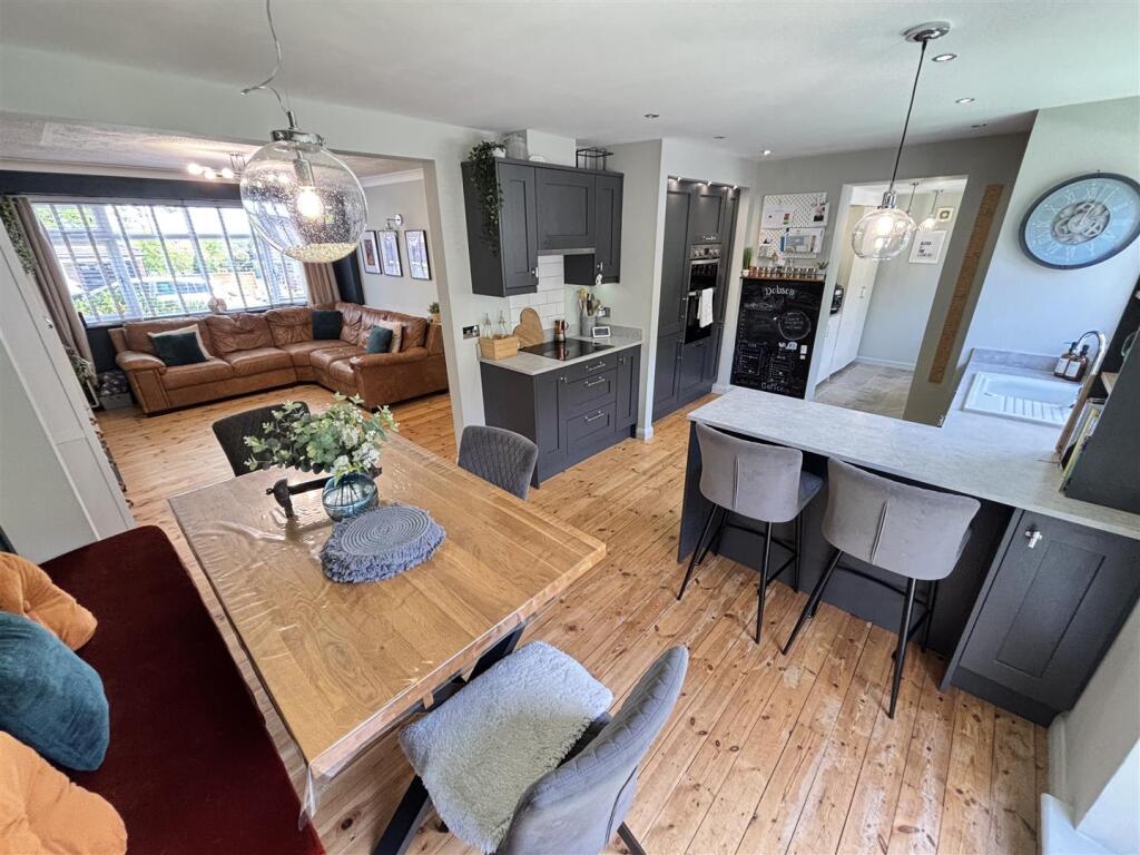 House in Durham - View 2