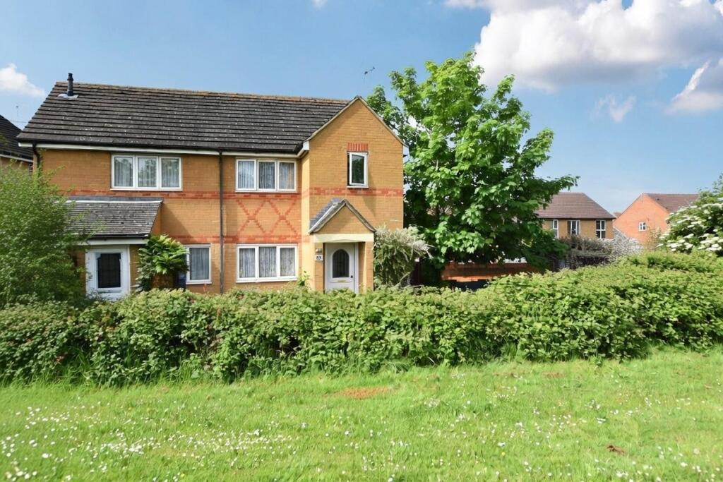 Main image of property: Roundel Drive, Leighton Buzzard, LU7 4RL
