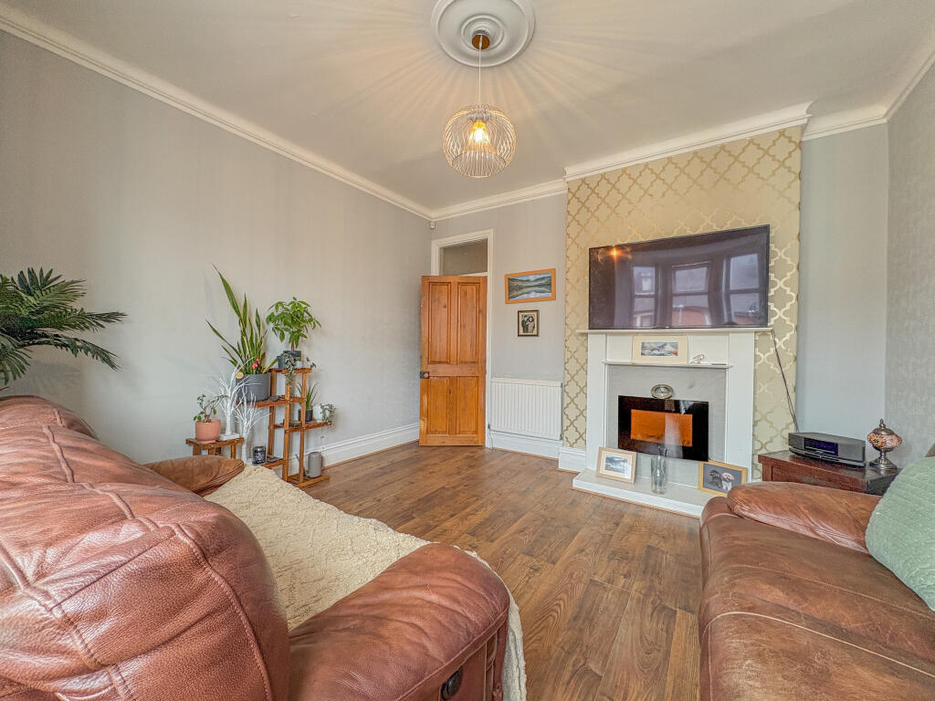 Apartment in Gateshead, North East - View 5