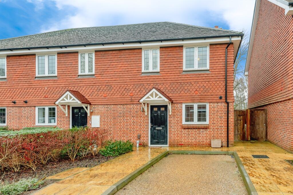 Main image of property: Lindsay Close, Merstham, Redhill