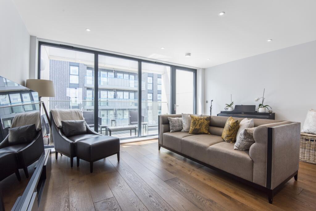 Main image of property: Hawthorne Crescent Greenwich SE10