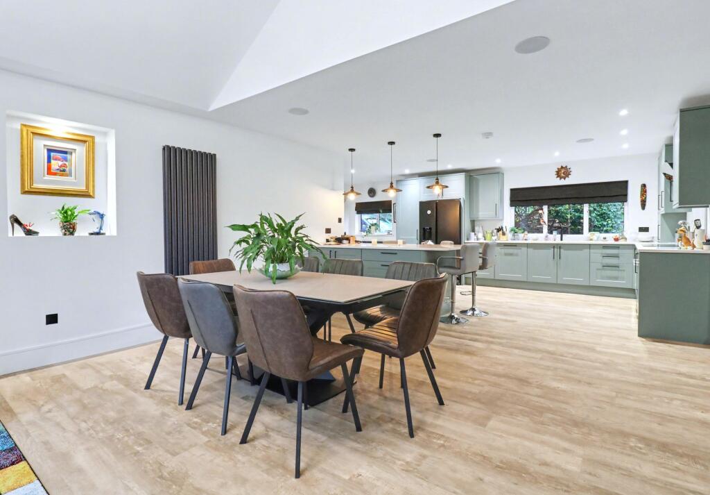 House in Eastleigh, Lowford, Bursledon - View 3
