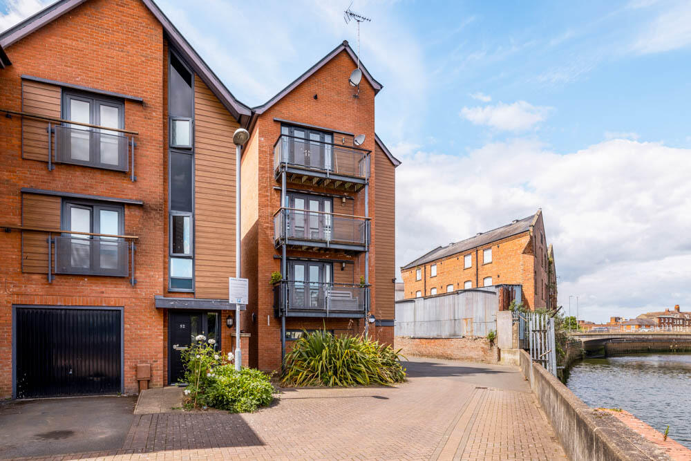 Main image of property: Whitehorse Lane, Boston, Lincolnshire PE21 8SZ