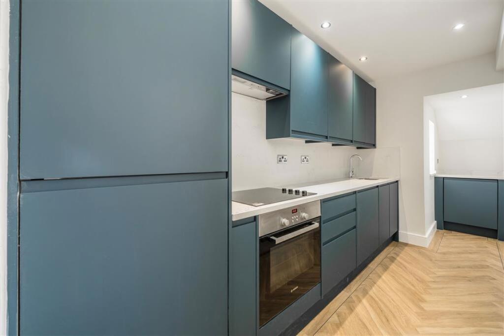 Apartment in London - View 4