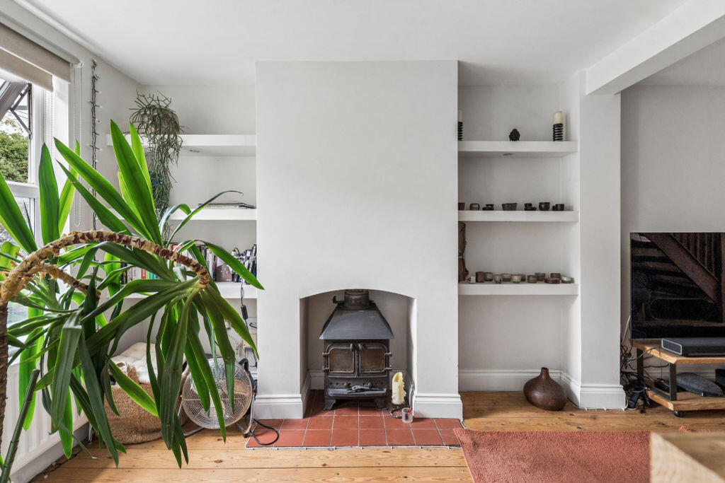 House in Slough - View 3