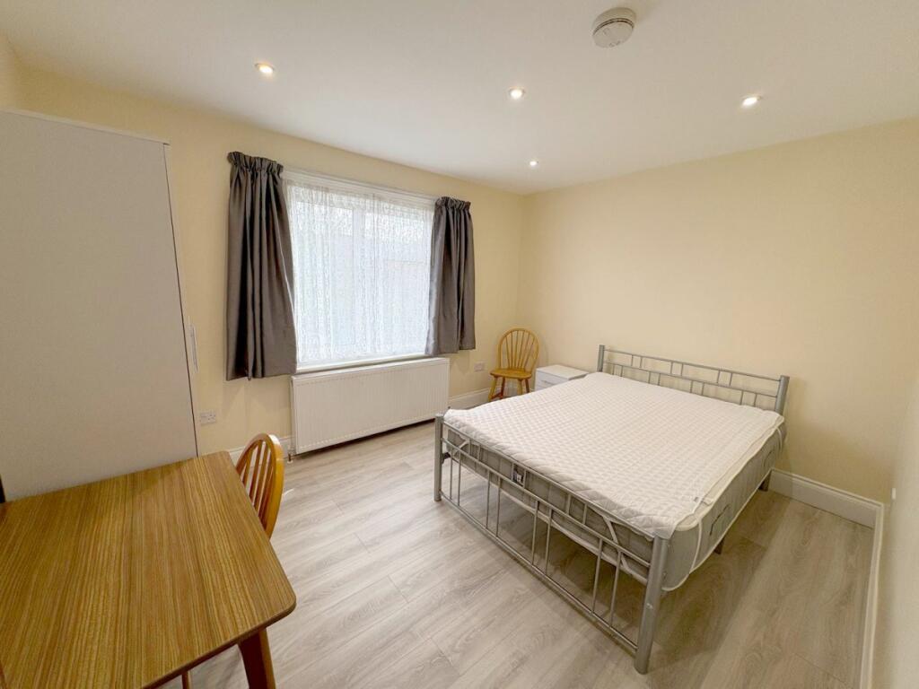 Main image of property: Chandos Road, Willesden Green