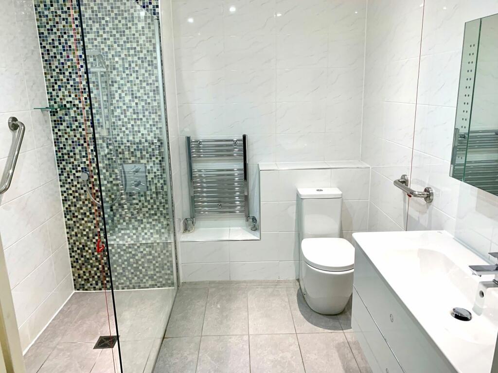Apartment in Hoylake, Meols - View 3