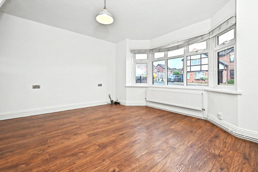 House in Newcastle-under-Lyme, Westbury Park - View 2