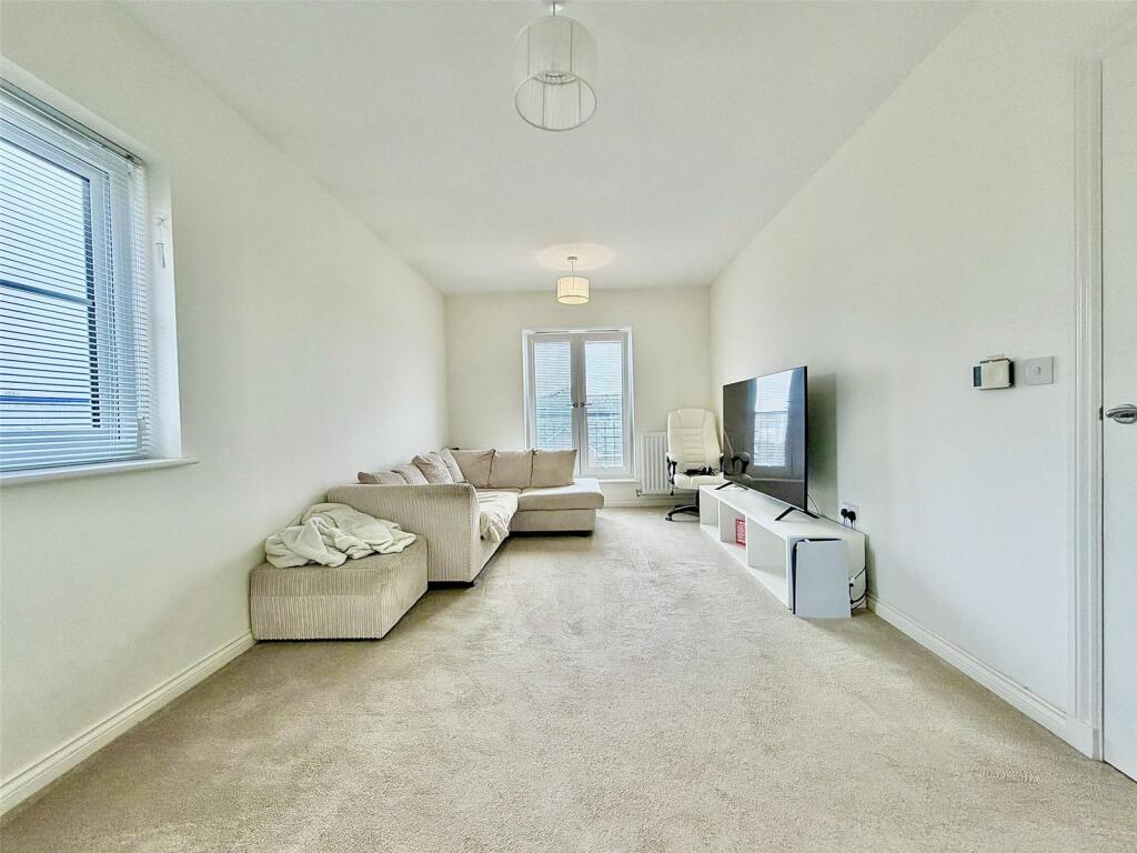 Atholl Duncan Drive, Wirral, Merseyside, CH49 photo 3