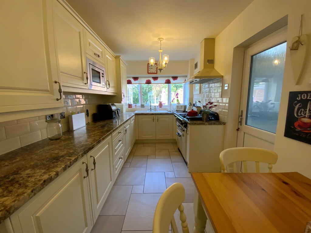 House in Dudley, West Midlands - More