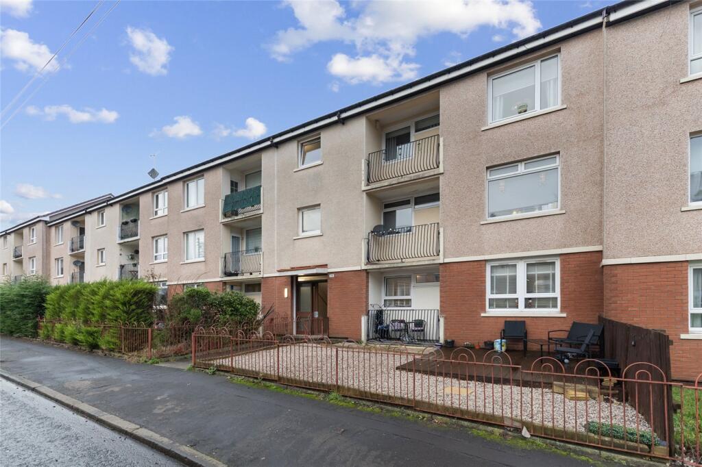 Main image of property: 2/2, 218 Rotherwood Avenue, Glasgow, Glasgow City, G13