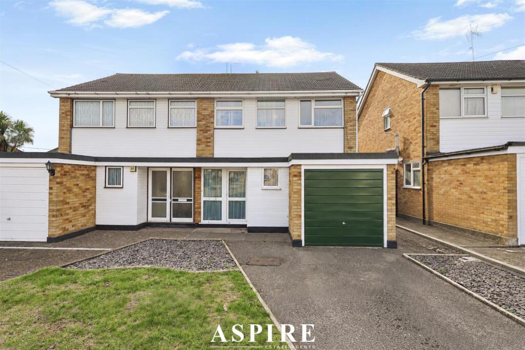 House in Rochford, Rayleigh - View 3