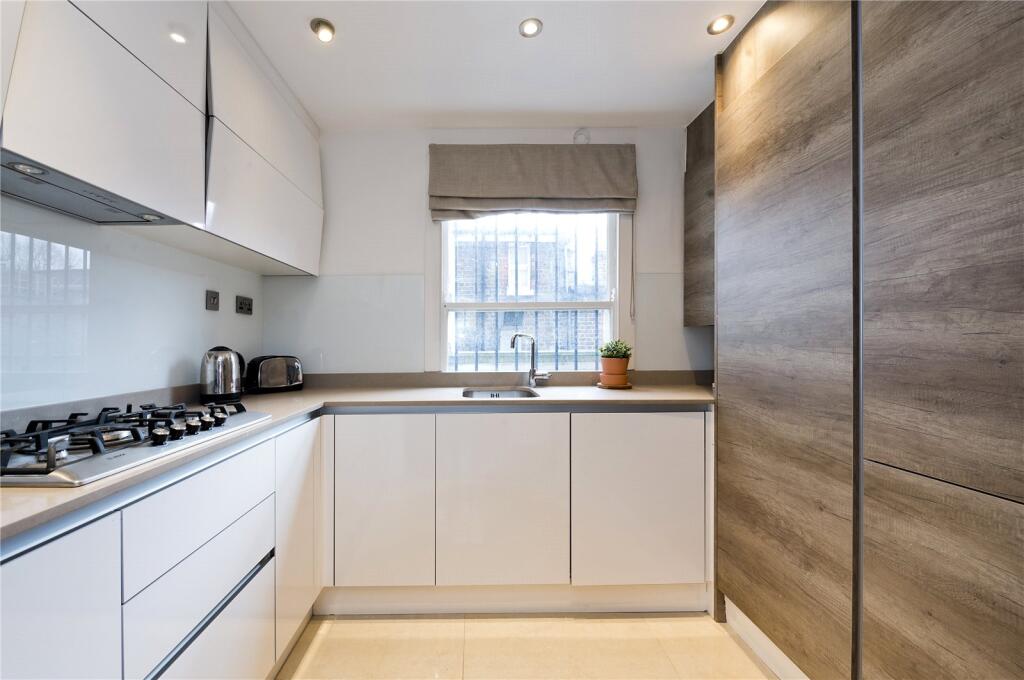 Apartment in London, Kensington - View 4