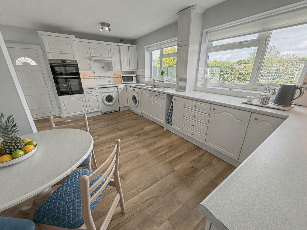 Kingston Drive, Wenlock Road, Shrewsbury, SY2 6SD photo 2